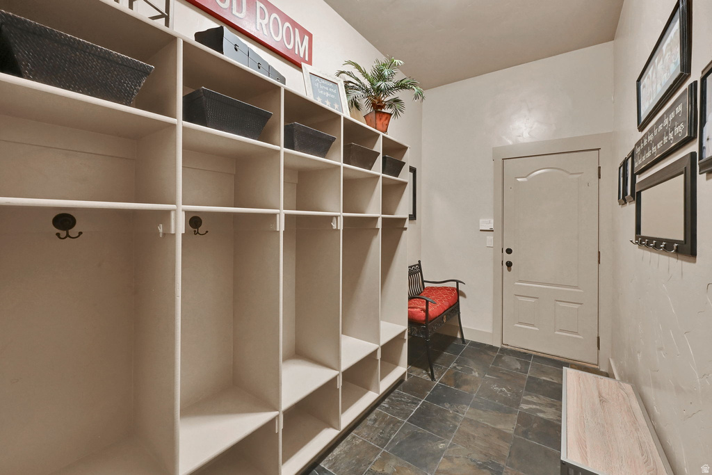 9616 N CANYON HEIGHTS DR Cedar Hills, UT 84062