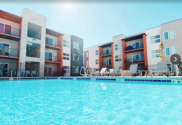 875 S Depot St #c307