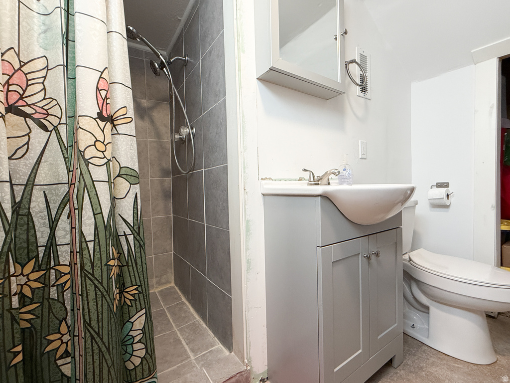 493 W 5100 S Washington Terrace, UT 84405