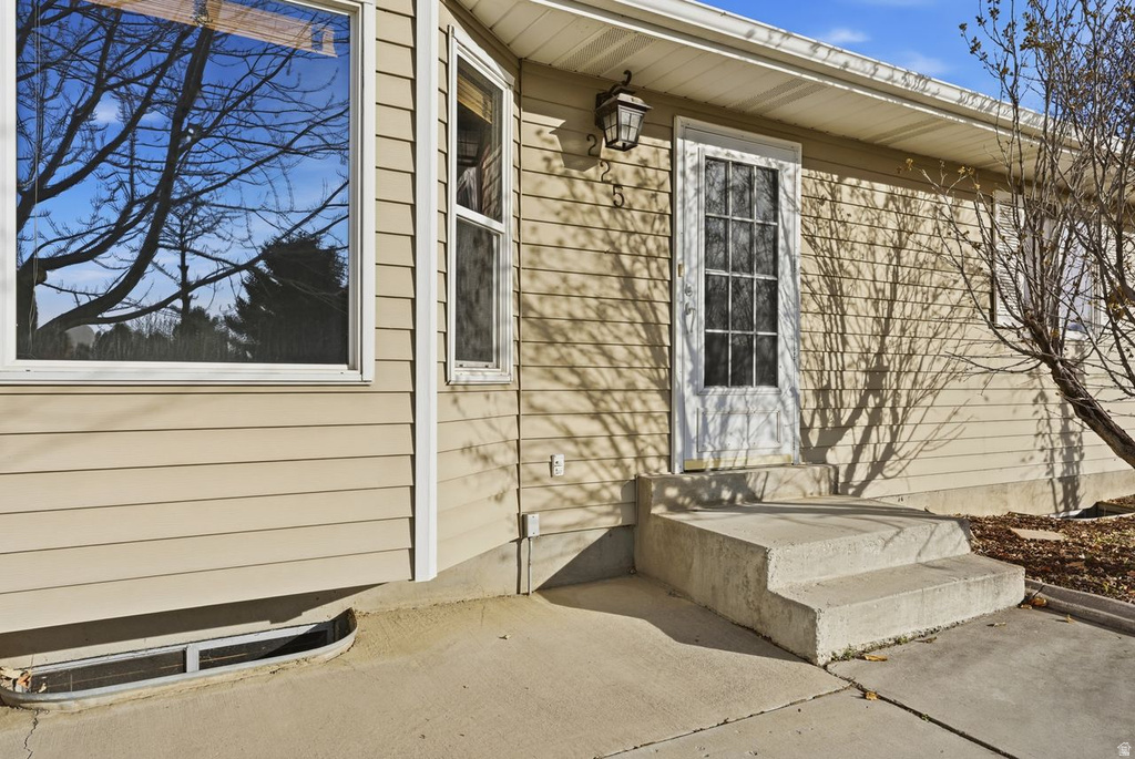 225 E 1350 N Lehi, UT 84043