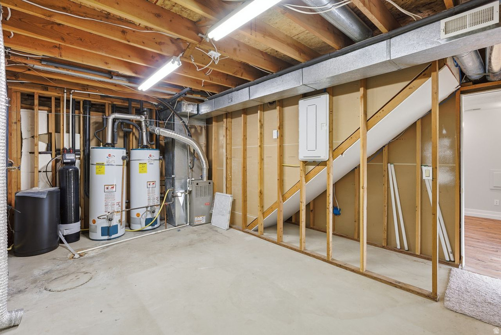 225 E 1350 N Lehi, UT 84043