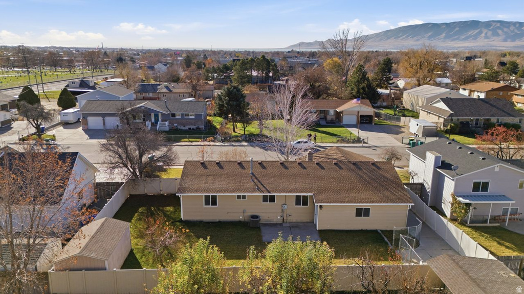 225 E 1350 N Lehi, UT 84043