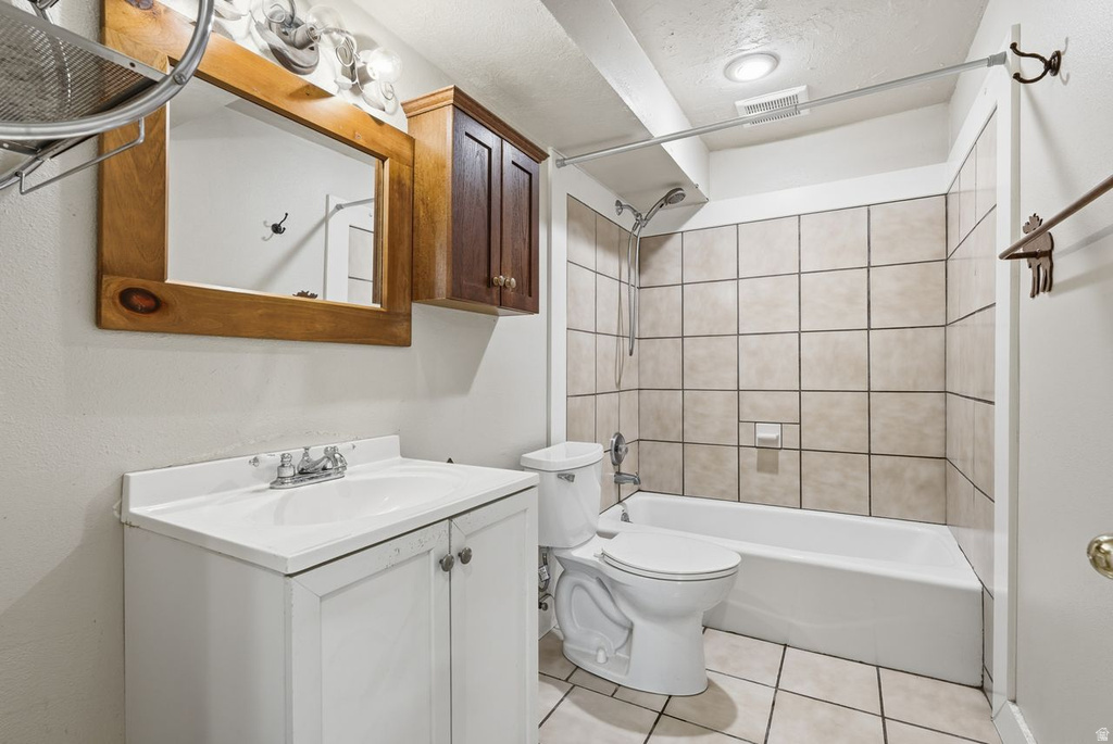 225 E 1350 N Lehi, UT 84043