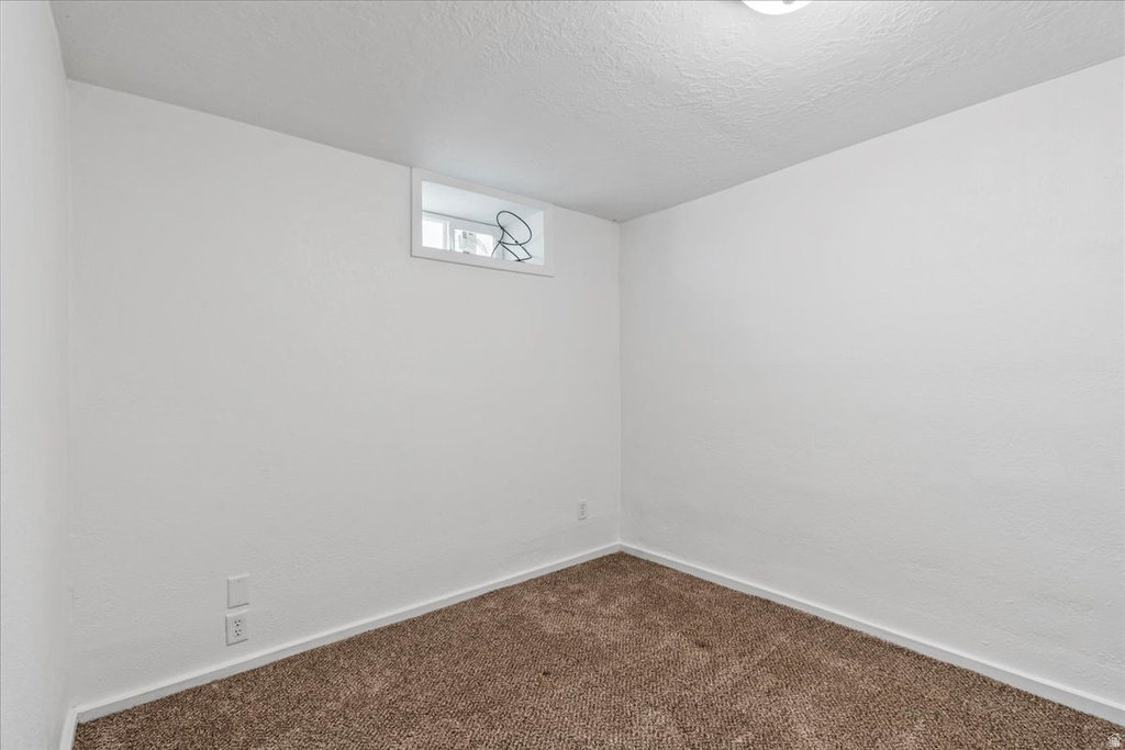 3868 GRANDVIEW DR South Ogden, UT 84403