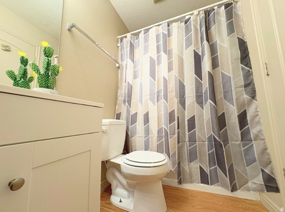 2402 S BLACK VILLAGE CT West Valley City, UT 84119