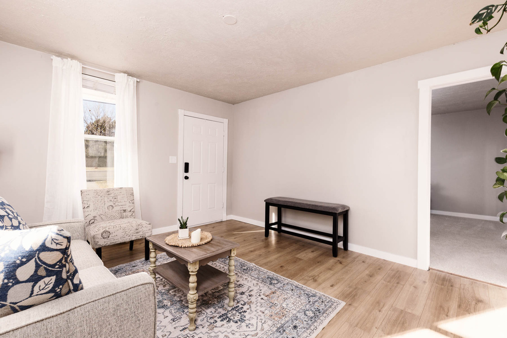 70 N MAIN Aurora, UT 84620