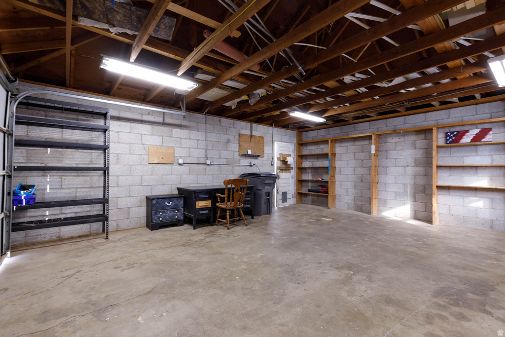 70 N MAIN Aurora, UT 84620