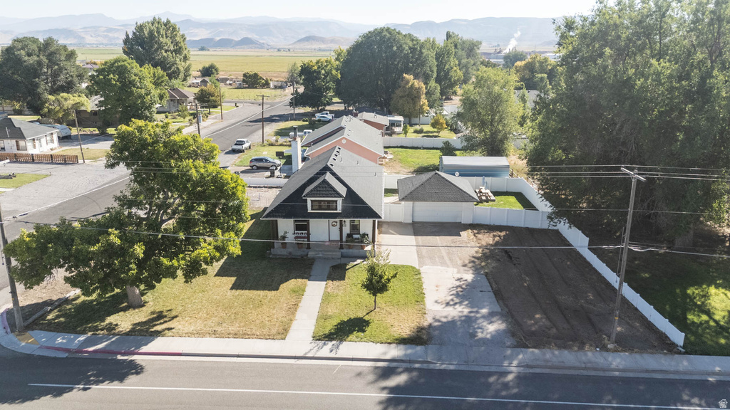 70 N MAIN Aurora, UT 84620