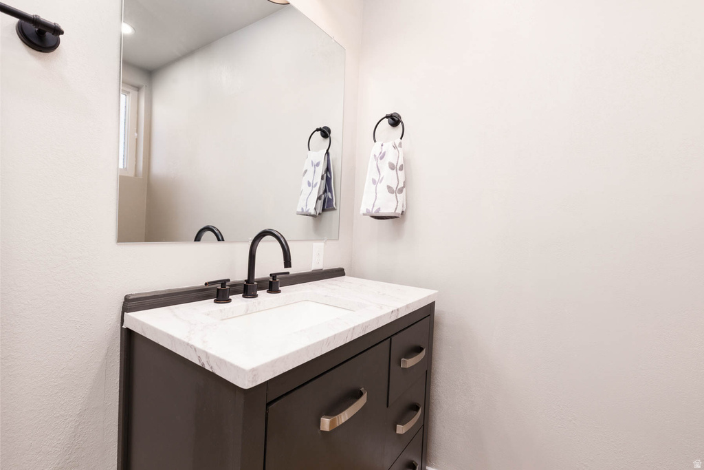 70 N MAIN Aurora, UT 84620