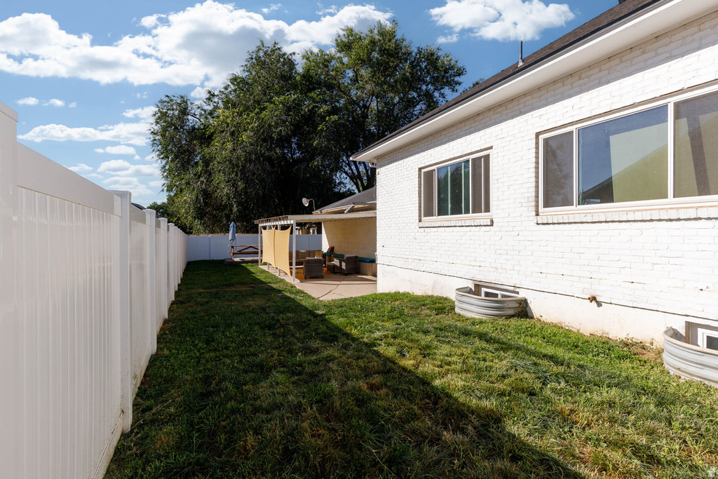 70 N MAIN Aurora, UT 84620