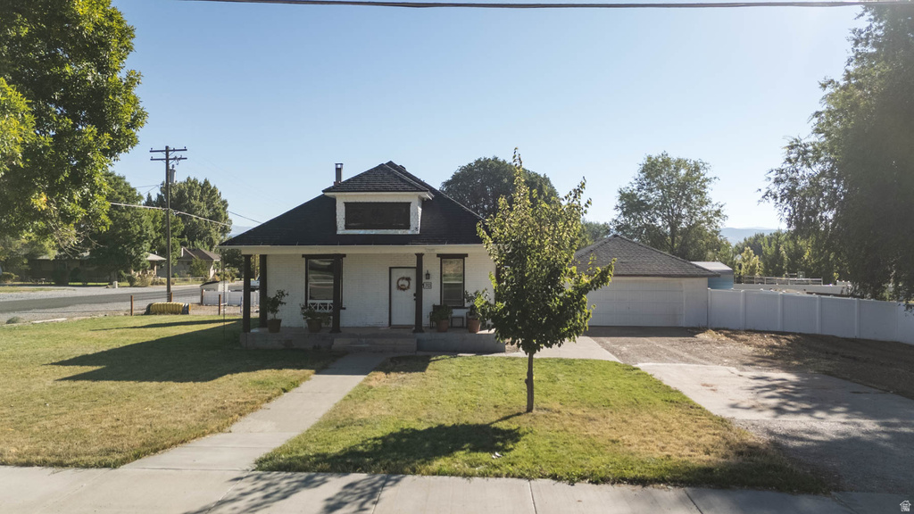 70 N MAIN Aurora, UT 84620