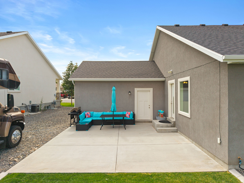 820 N 210 W Santaquin, UT 84655