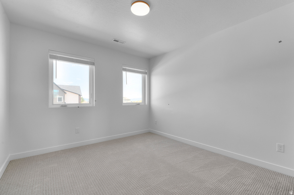 3043 CLOVER CT Francis, UT 84036