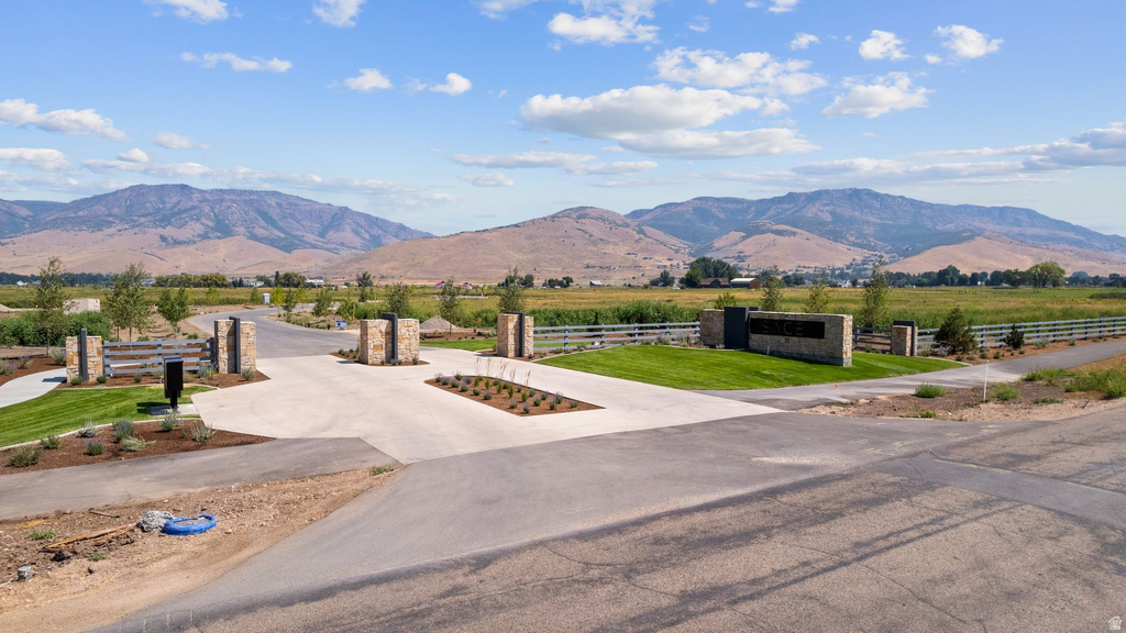357 S 7900 ST Huntsville, UT 84317