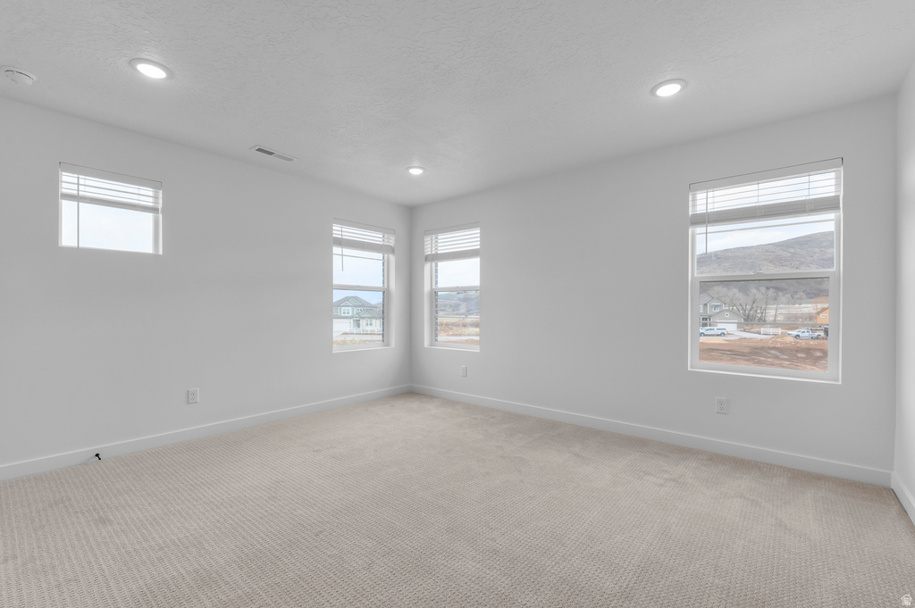 3044 CLOVER CT Francis, UT 84036