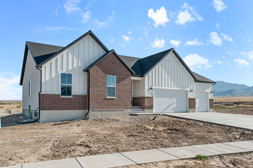 575 W COYOTE RIDGE RD Grantsville, UT 84029