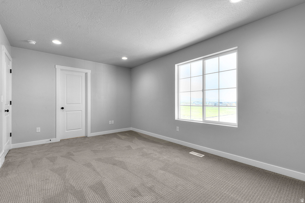 6628 W SPRING SNOW LN Herriman, UT 84096