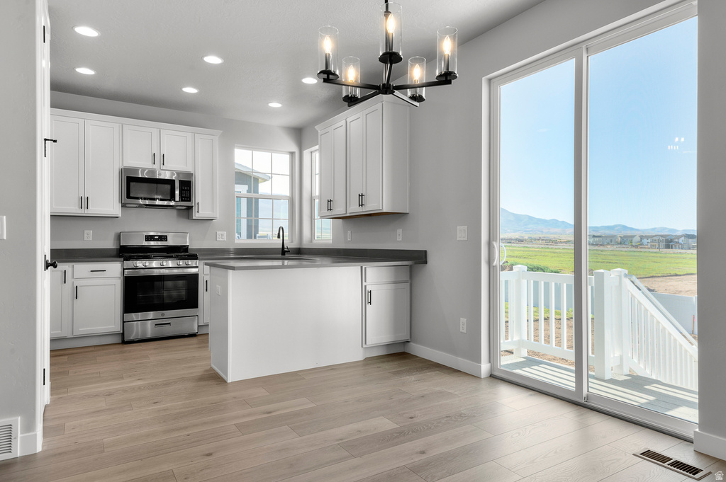 6628 W SPRING SNOW LN Herriman, UT 84096