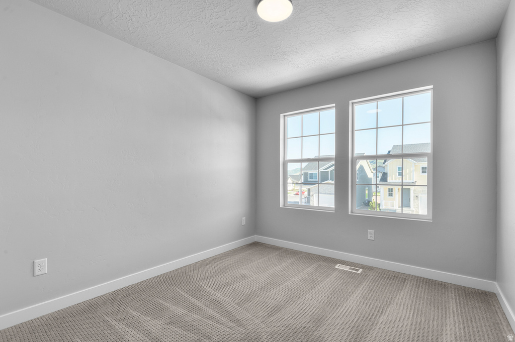 6628 W SPRING SNOW LN Herriman, UT 84096