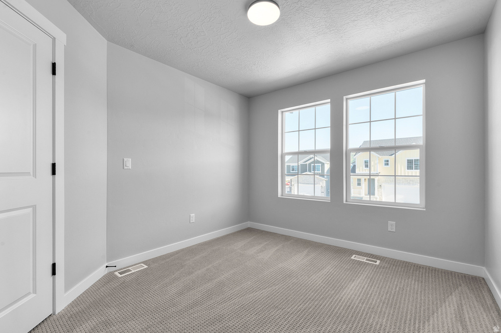 6628 W SPRING SNOW LN Herriman, UT 84096