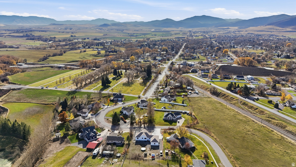 570 N 200 E Wellsville, UT 84339