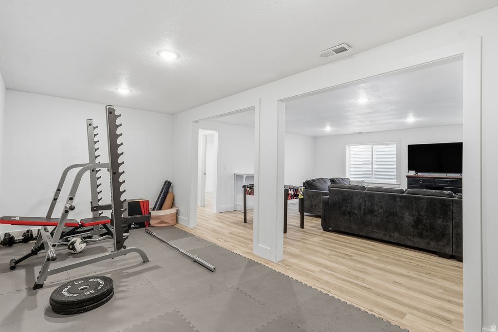 570 N 200 E Wellsville, UT 84339