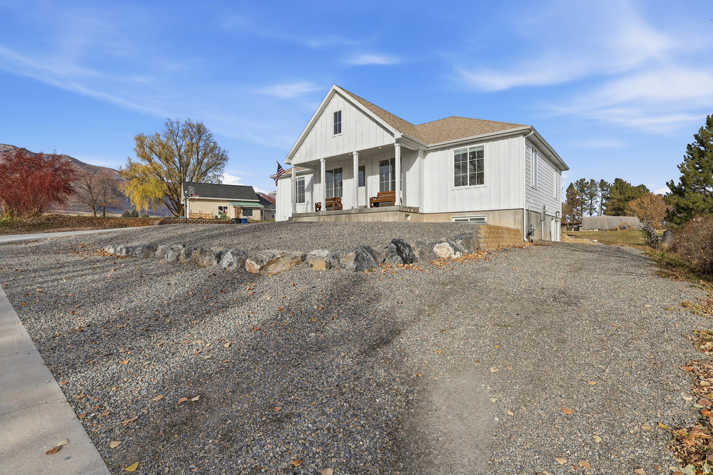 570 N 200 E Wellsville, UT 84339