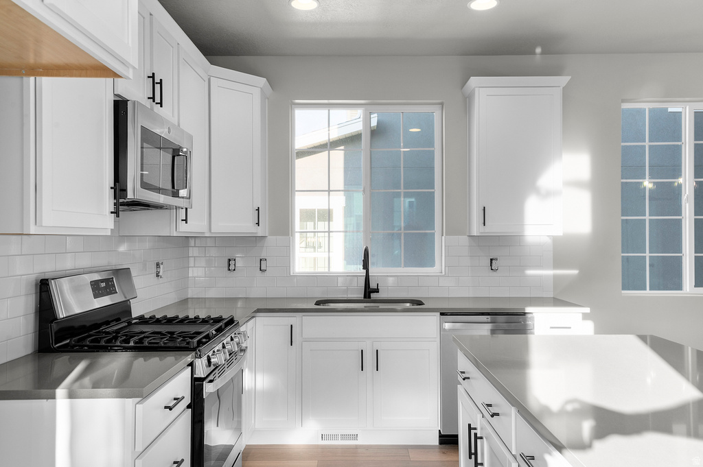 6644 W SPRING SNOW LN Herriman, UT 84096