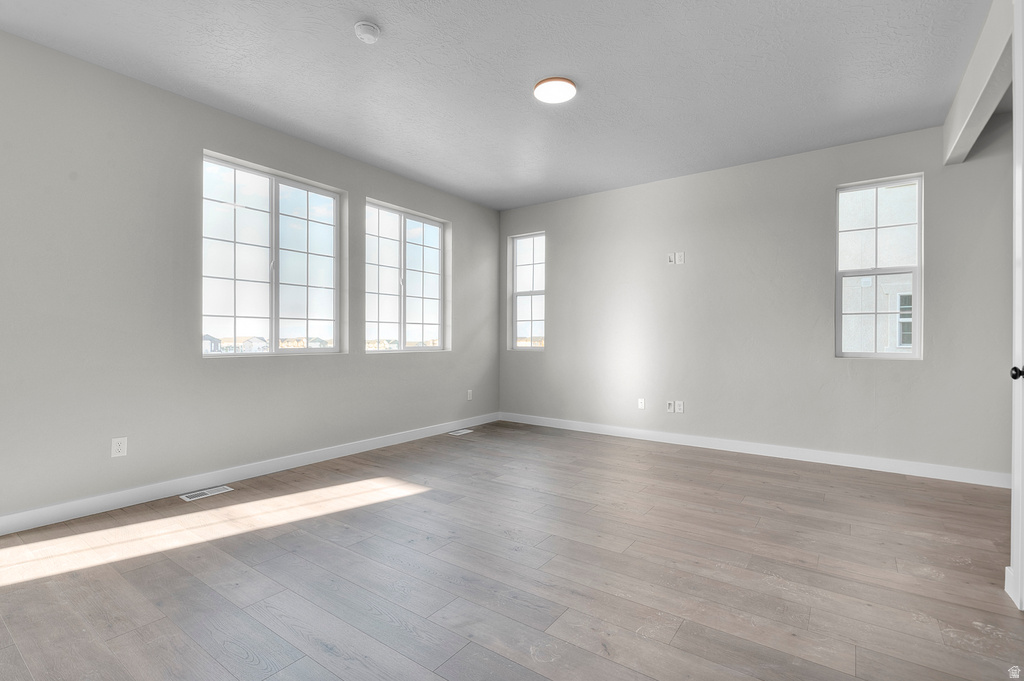 6636 W SPRING SNOW LN Herriman, UT 84096