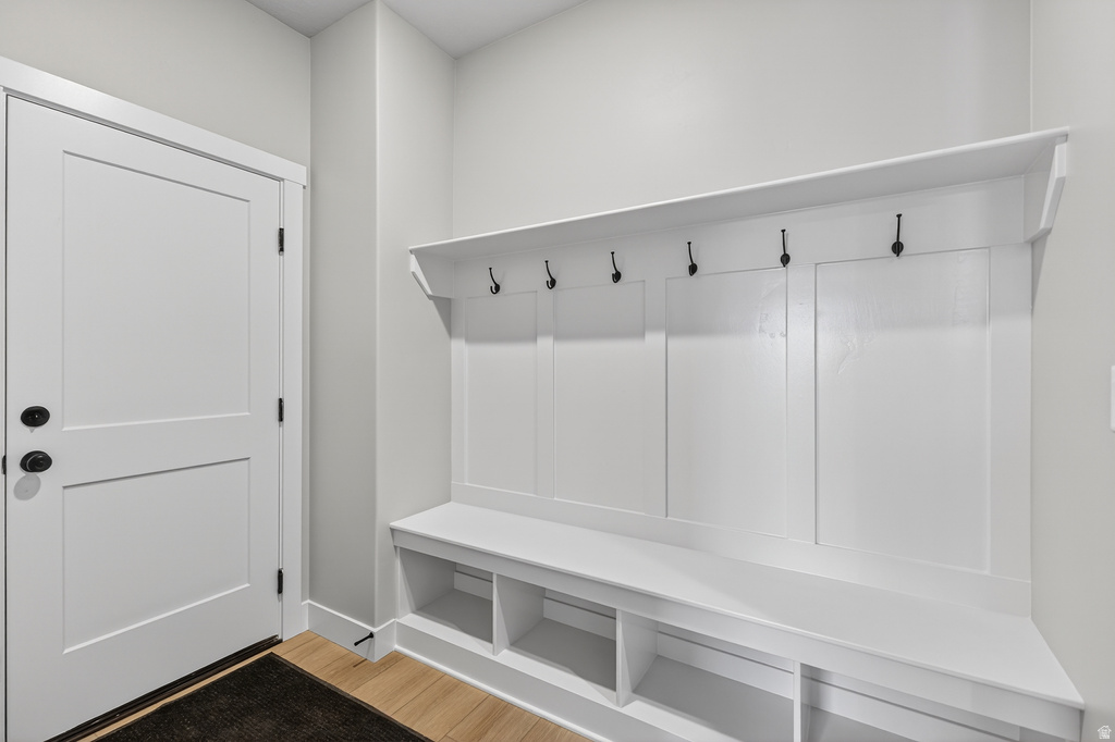 702 S 3600 W #101 West Weber, UT 84401