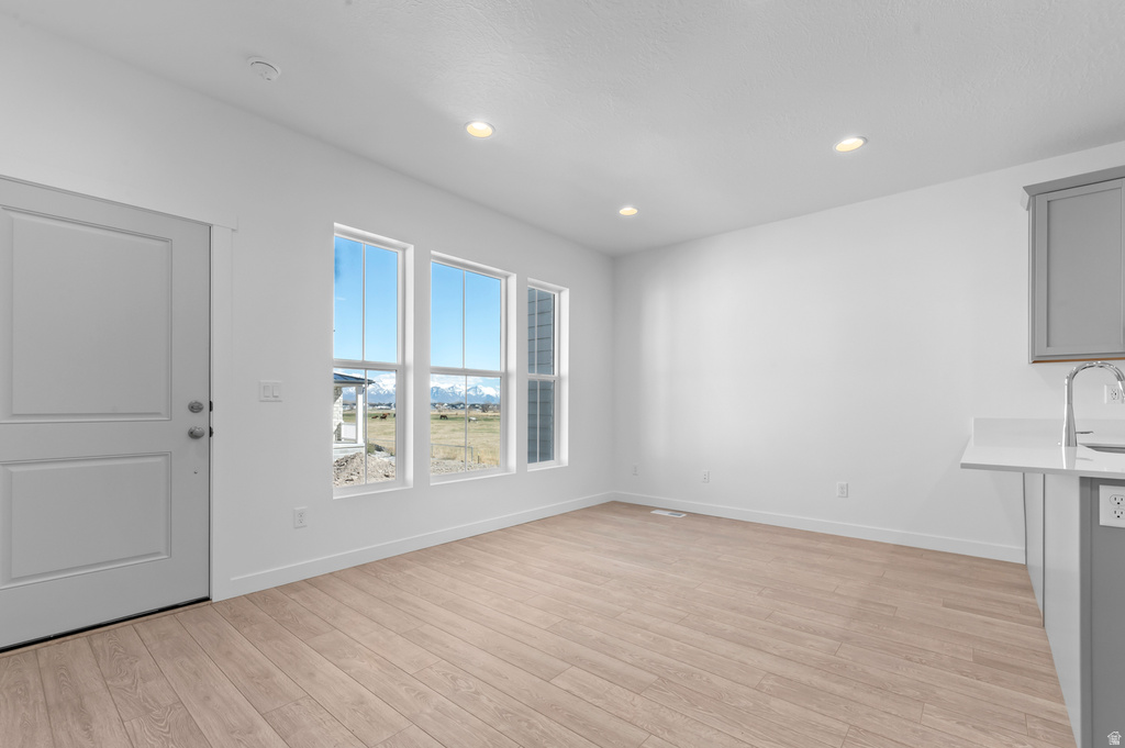 1824 N 3530 W Lehi, UT 84043