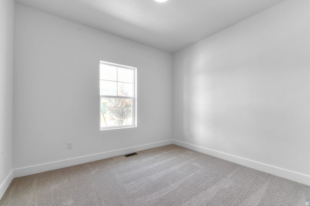 595 W JUNEGRASS LN Stansbury Park, UT 84074