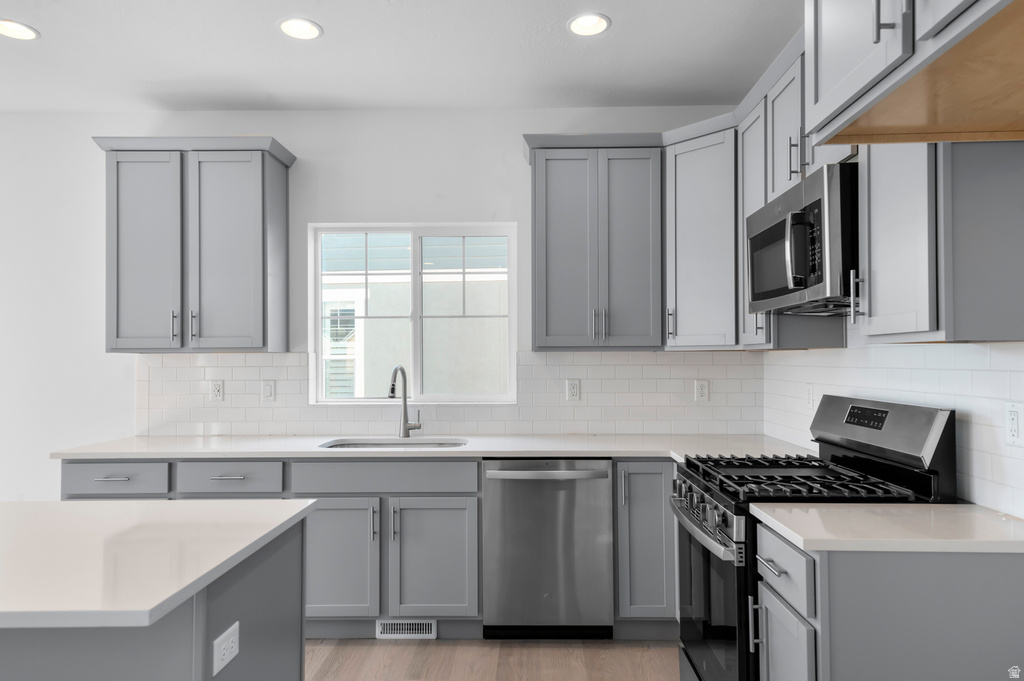 595 W JUNEGRASS LN Stansbury Park, UT 84074