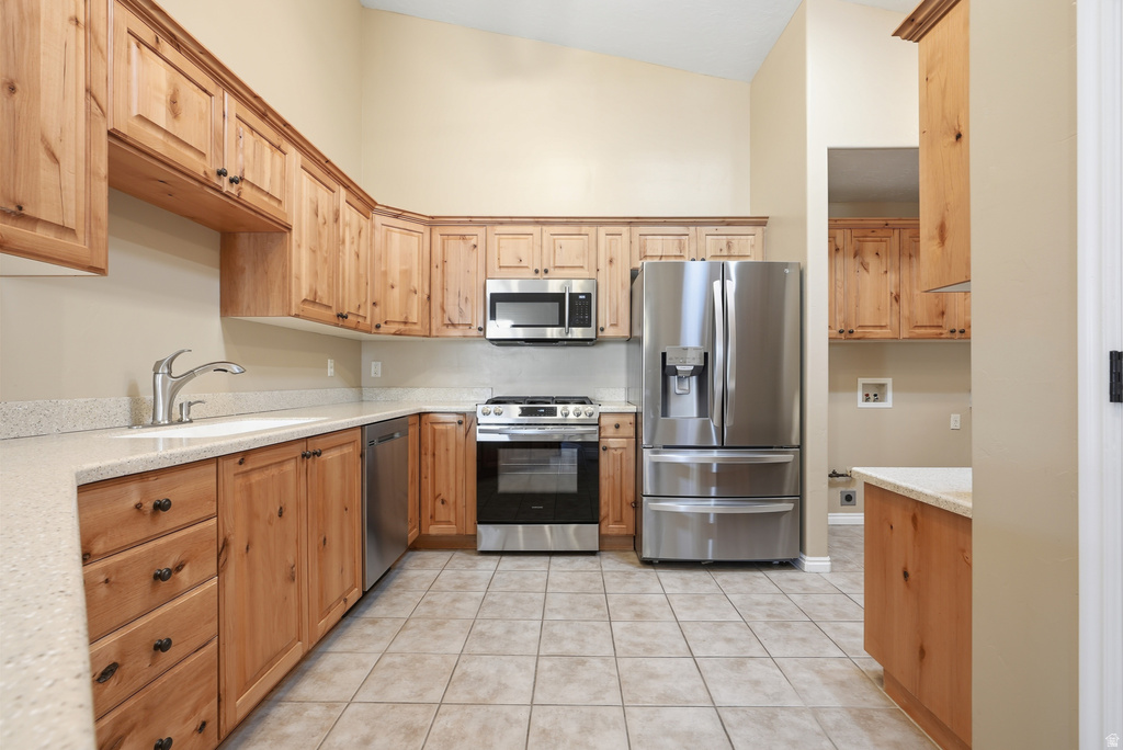 3537 W GREEN SPRINGS LN Taylorsville, UT 84129