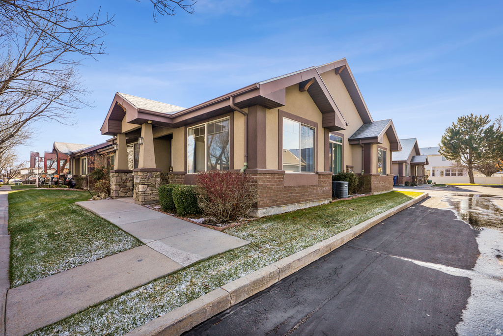 3537 W GREEN SPRINGS LN Taylorsville, UT 84129