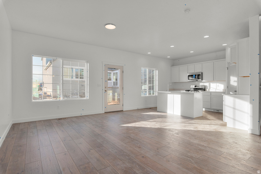 8938 S VEILED PEAK RD West Jordan, UT 84081