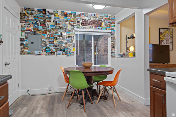 2563 S GREEN ST Salt Lake City, UT 84106