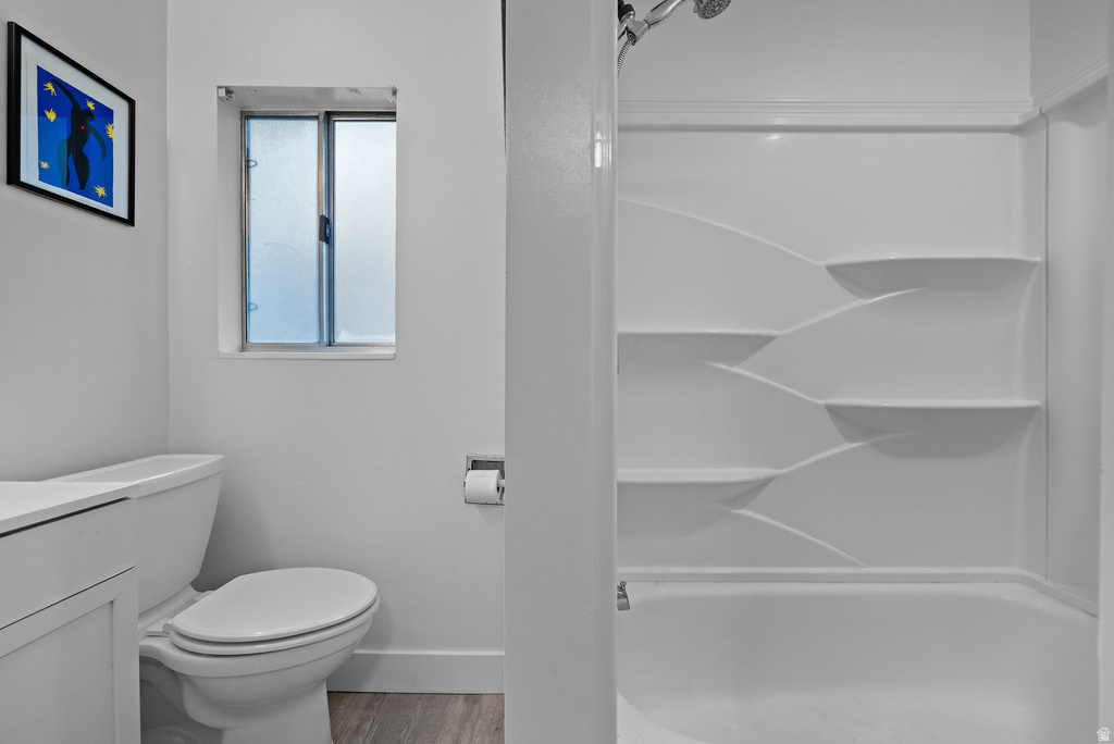 2563 S GREEN ST Salt Lake City, UT 84106