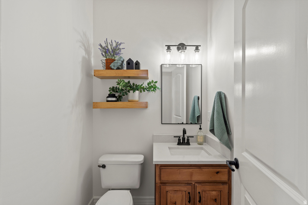 563 N 2700 W West Point, UT 84015