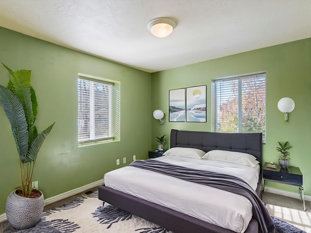 93 W 700 N Bountiful, UT 84010