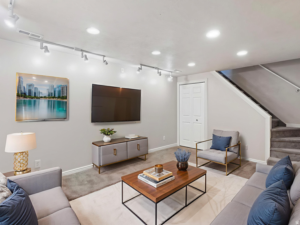 93 W 700 N Bountiful, UT 84010