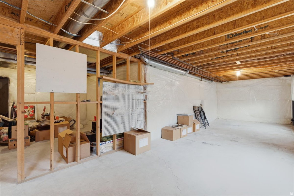 1652 DUNSINANE CIR Ogden, UT 84401