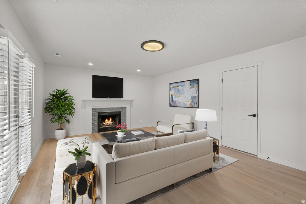 1289 S CANNON DR Farmington, UT 84025