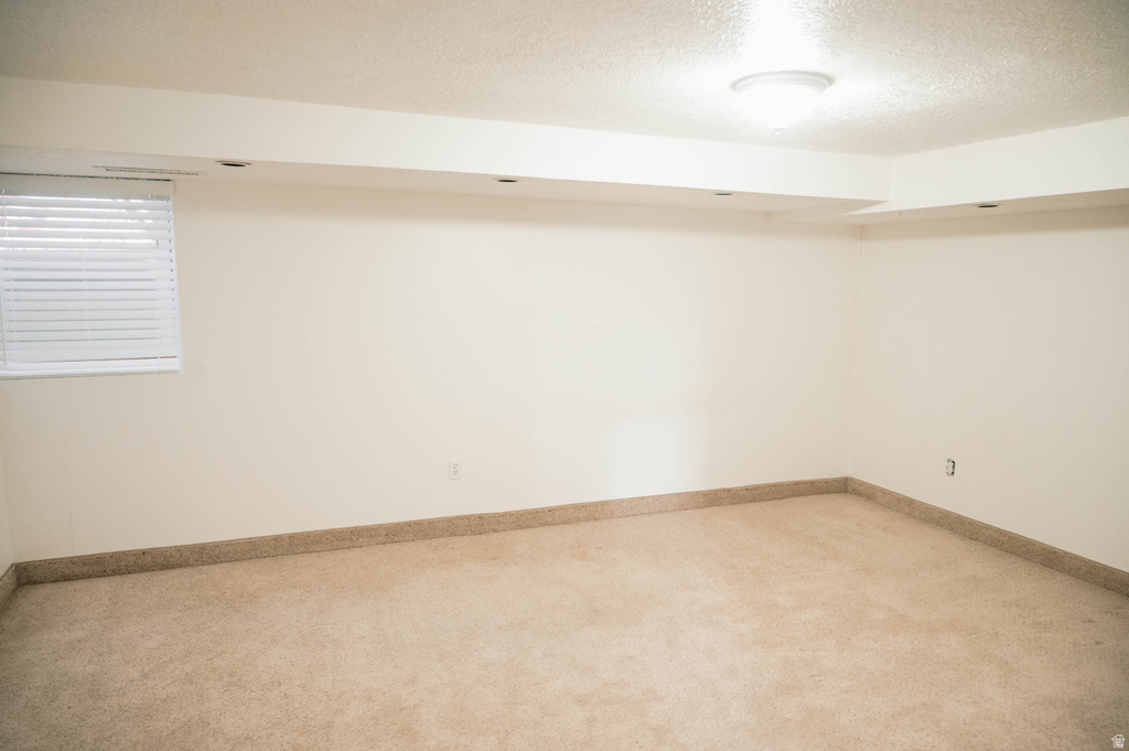 110 E 300 S Beaver, UT 84713