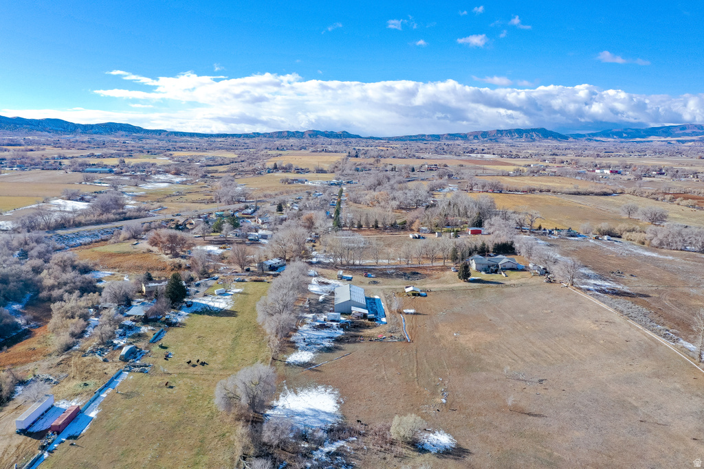 2071 E 3000 S Vernal, UT 84078