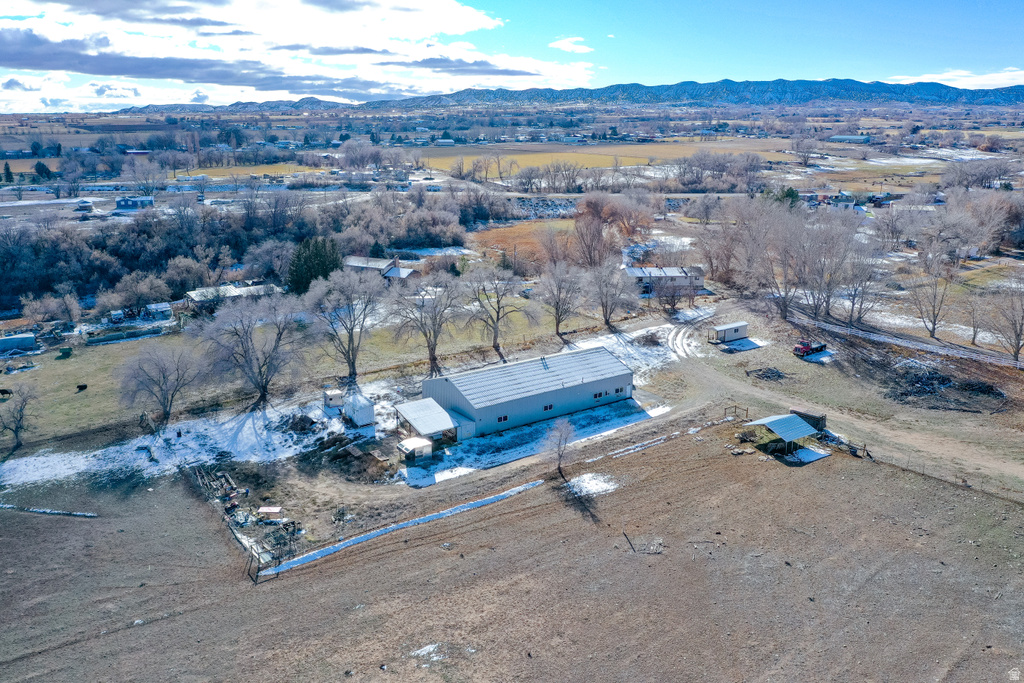 2071 E 3000 S Vernal, UT 84078