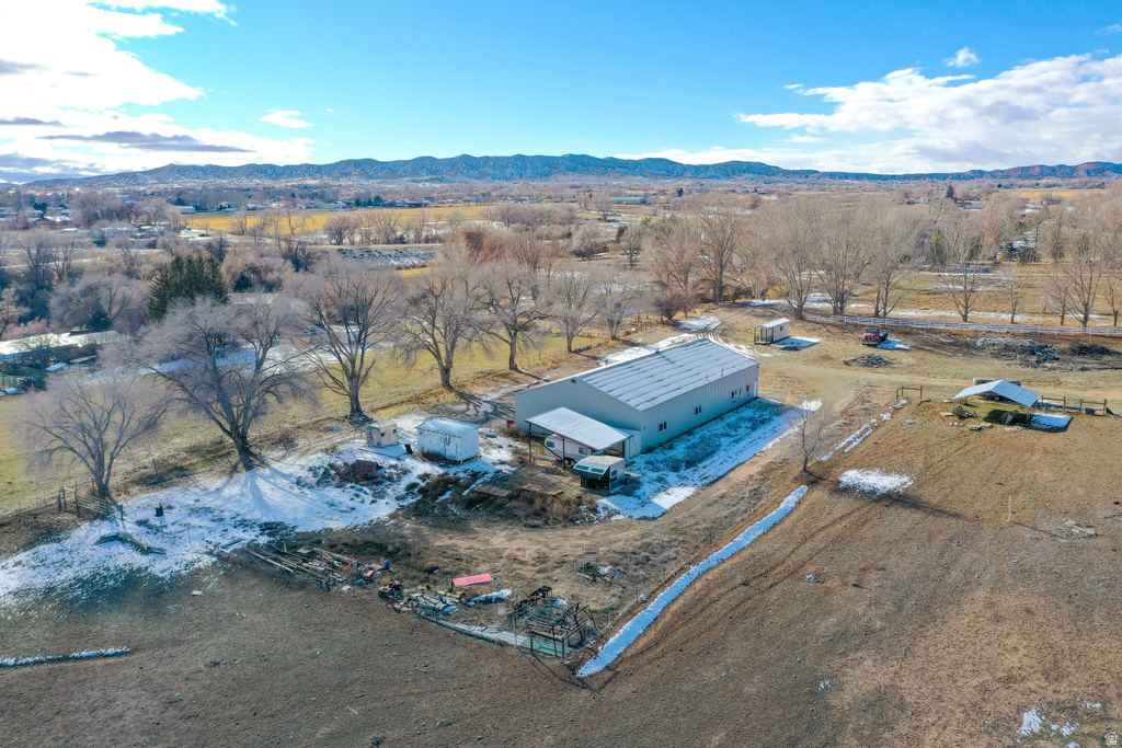 2071 E 3000 S Vernal, UT 84078