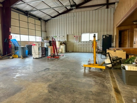 2071 E 3000 S Vernal, UT 84078