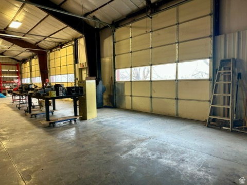 2071 E 3000 S Vernal, UT 84078