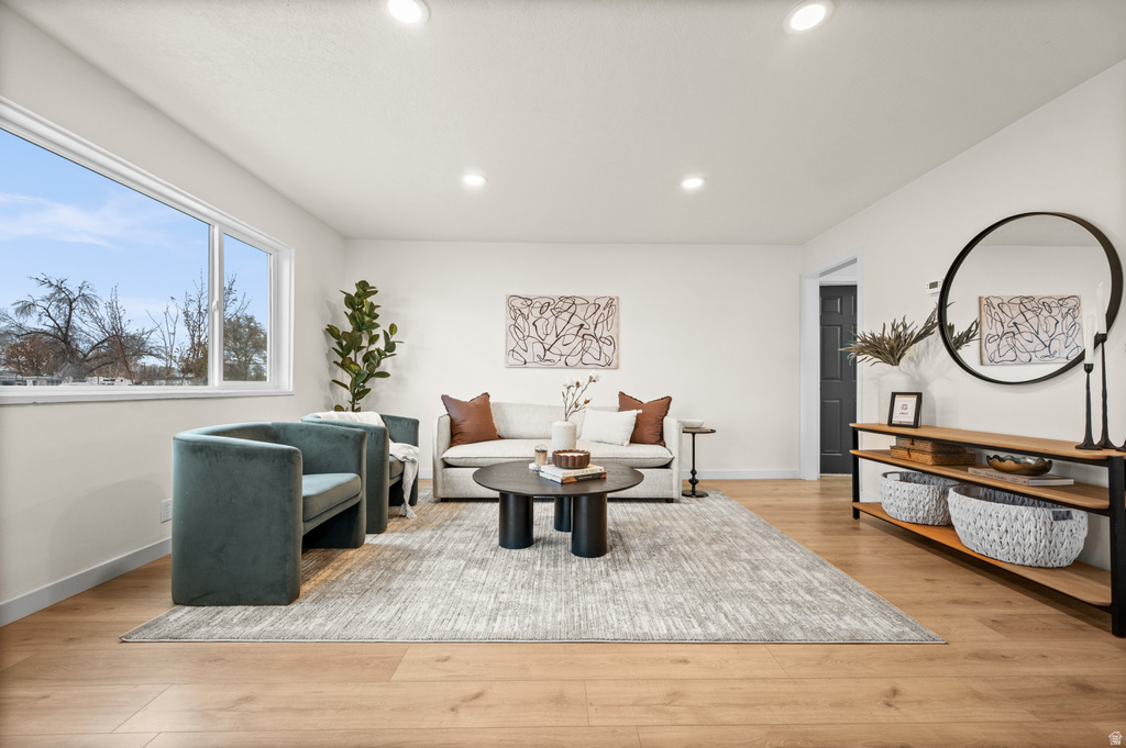 6303 S 370 E Murray, UT 84107